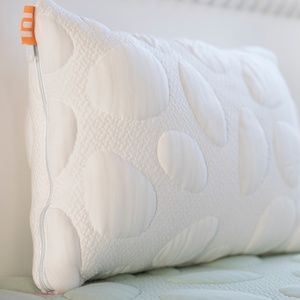 Nook Sleep System Pebble Pillow Jr. (Color: Cloud)